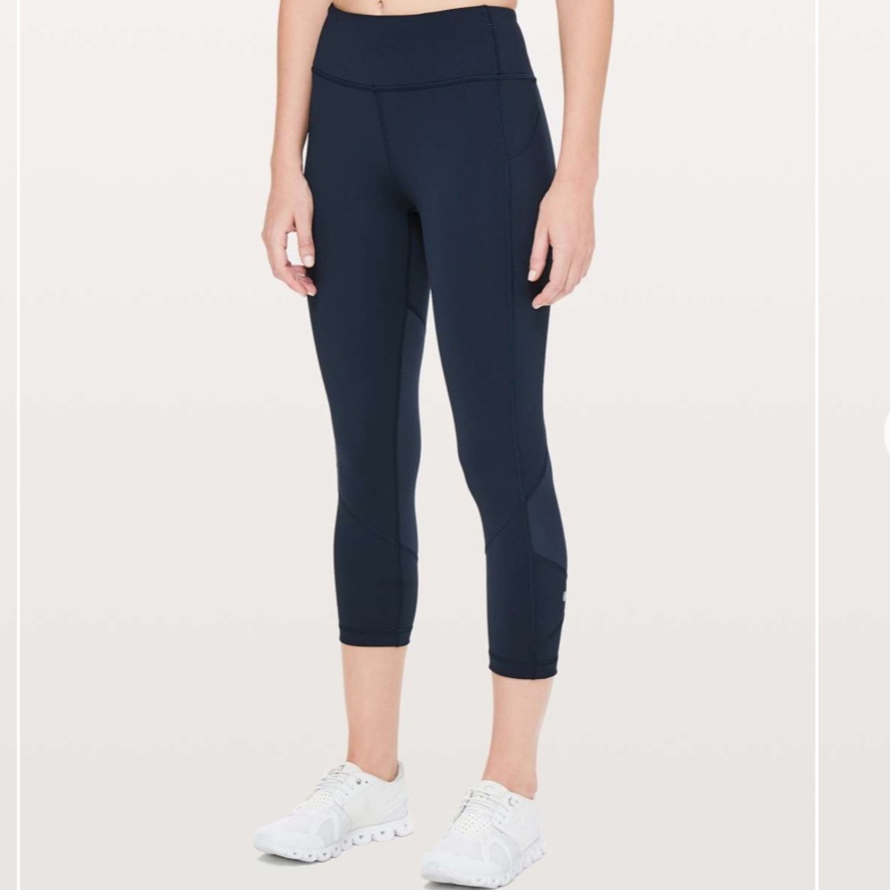 Lululemon Pace Rival Crop Full-On Luxtreme 22” sporty retro athleisure